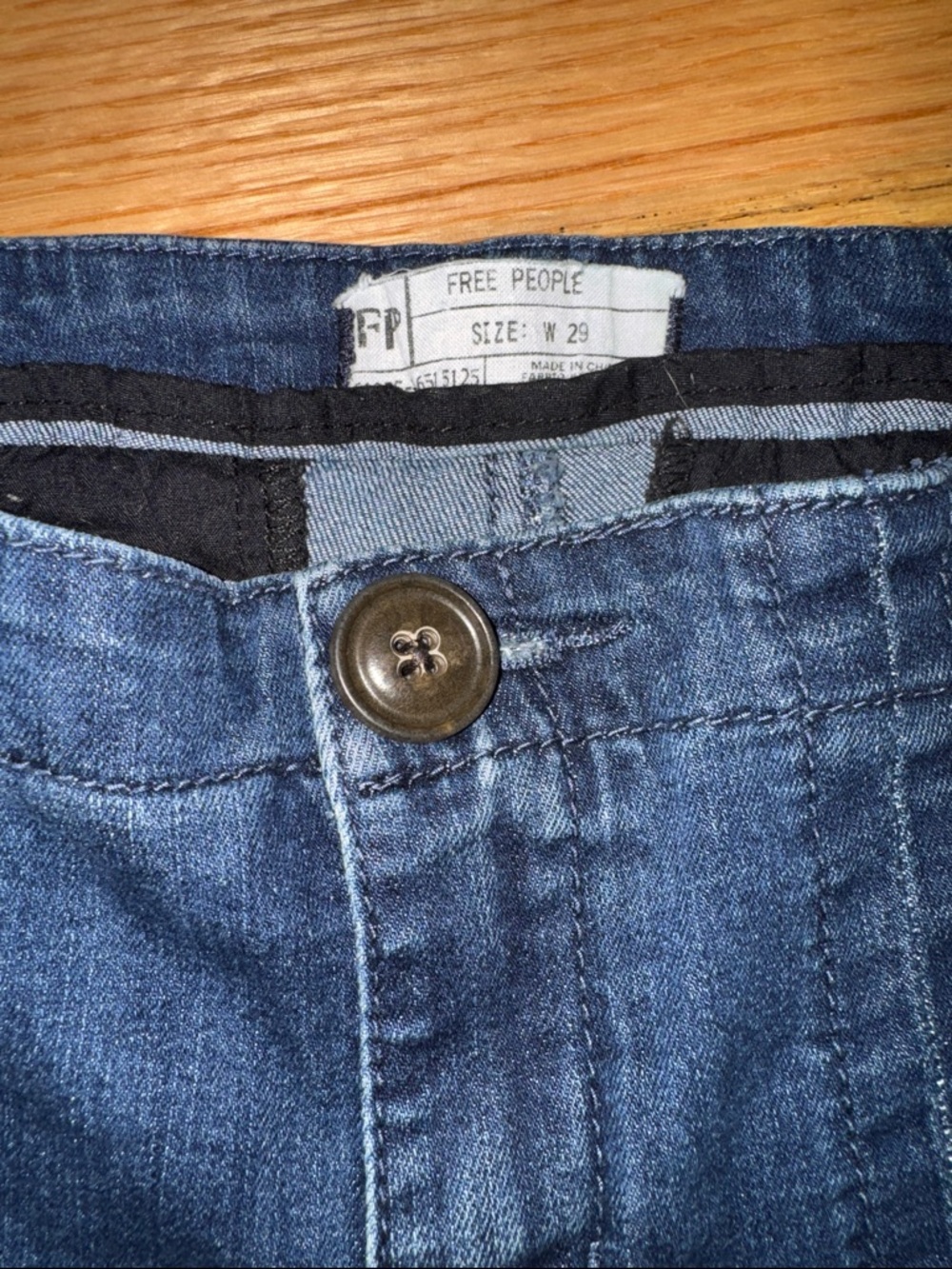 Free People Front Seam Deep Sea Blue Stretch Denim Wide-Leg Jeans, size 29 - Picture 3 of 6